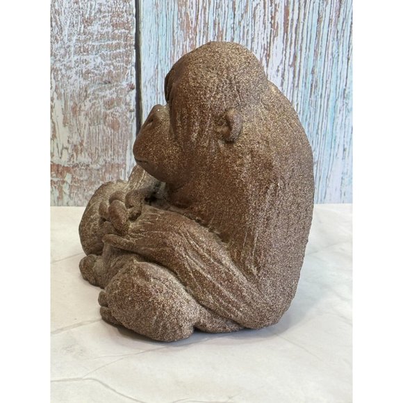 Vintage Lou Rankin Gorilla Concrete Art Sulpture Soulful Glass Eyes Signed 1985 - Picture 7 of 8